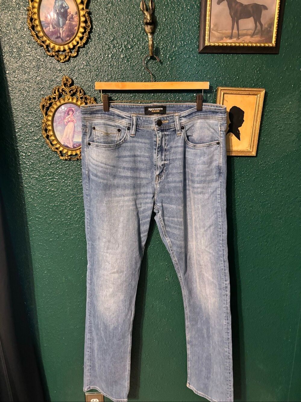 Revtown Sharp Straight Jeans Sz 35x32 Light Blue